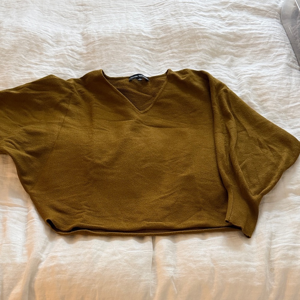 Cropped sweater